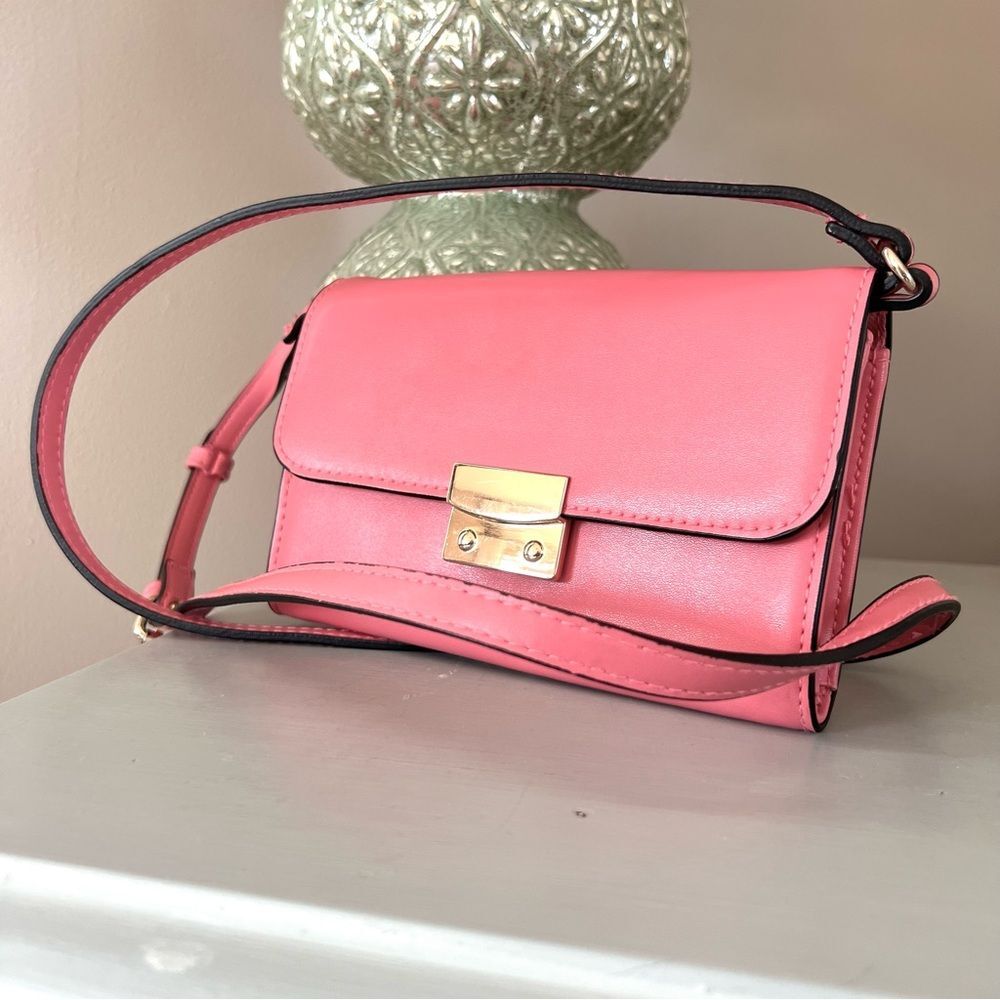 A New Day Petal Pink Vegan Gold Tone Adjustable Strap Crossbody Purse Bag - Picture 2 of 14